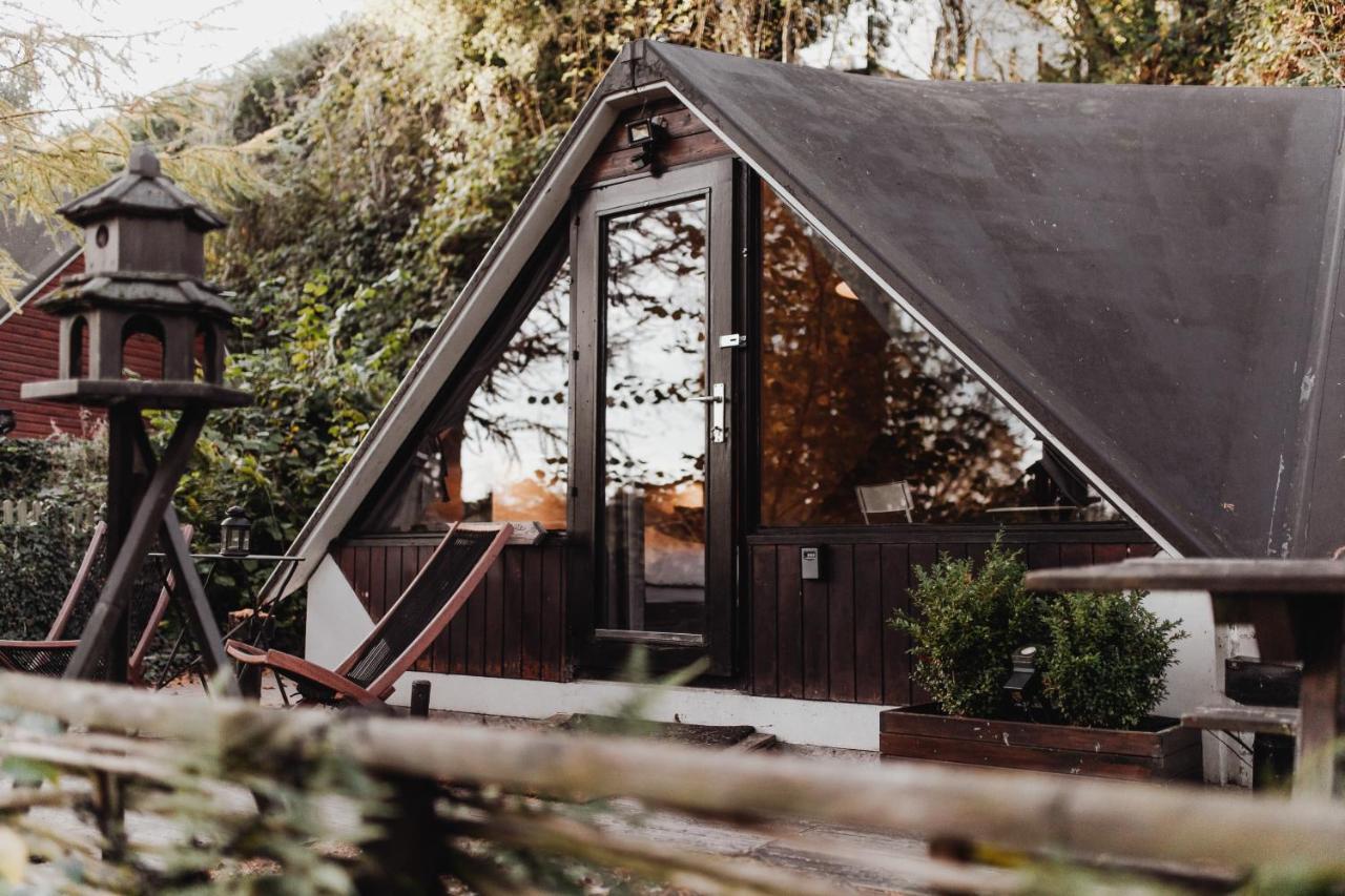 Chalet Scandinave Avec Sauna Ir - In The Woods Gesves Exterior photo