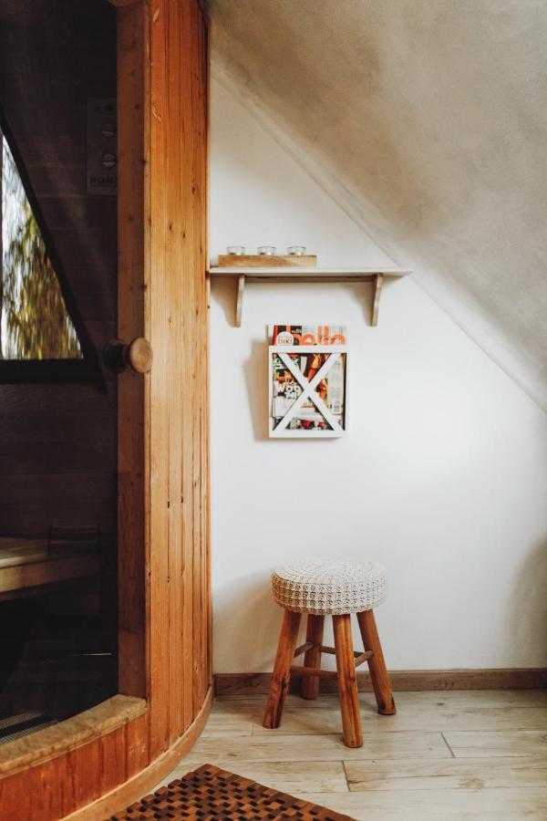 Chalet Scandinave Avec Sauna Ir - In The Woods Gesves Exterior photo